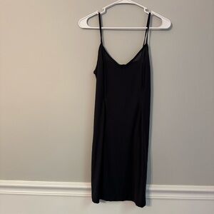 Max &‎ Co. Black Chemise (A1-26)